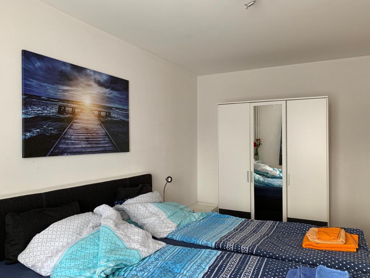 2 In * Bern